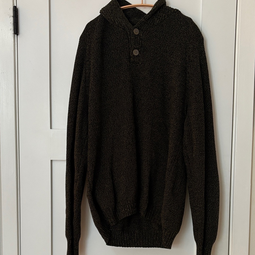 Men's Black & Green  Sweater